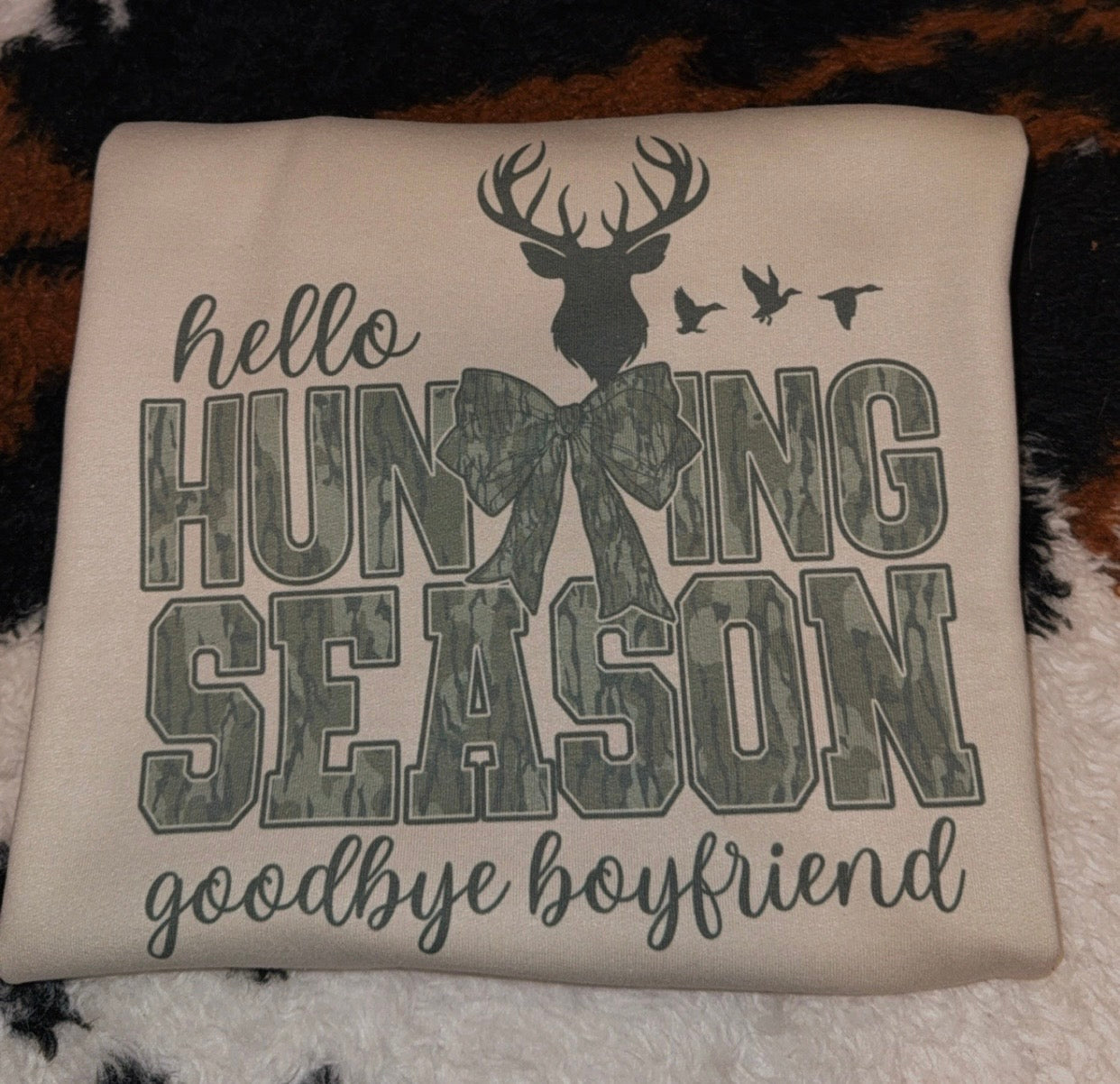 Hello Hunting, Goodbye Boyfriend